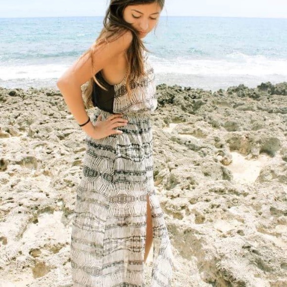 StyleMint double slit sheer maxi dress - Picture 7 of 10